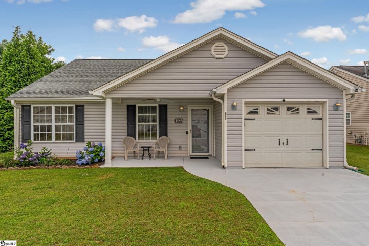 365 Honor Road sold home in Duncan Station, Duncan, SC