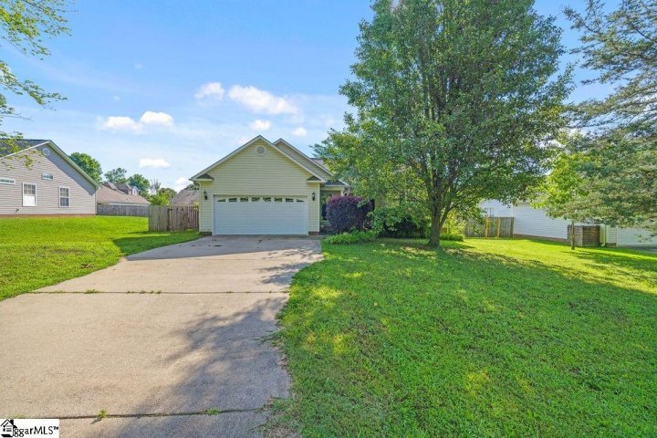 353 Old John Dodd Road sold home in Evanwood, Boiling Springs, SC