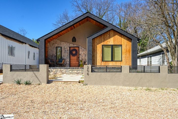 206 Mcgarity Street sold home in Melrose, Greenville, SC