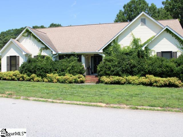 6 W Fairgate Court sold home in Martins Grove, Simpsonville, SC
