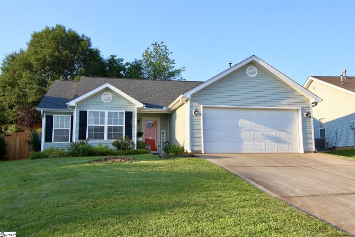 140 Kingscreek Drive sold home in Carman Glen, Greer, SC