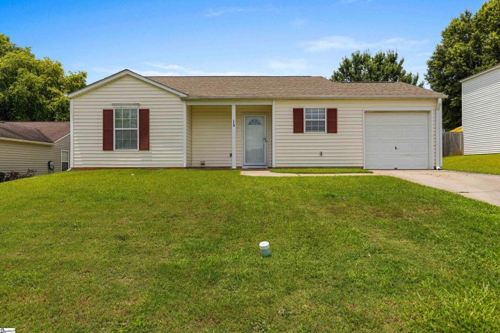 110 Hatters Court sold home in Habersham, Easley, SC