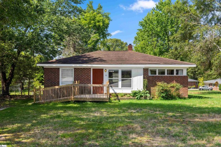 11 Parkhurst Avenue sold home in Piedmont Park, Greenville, SC