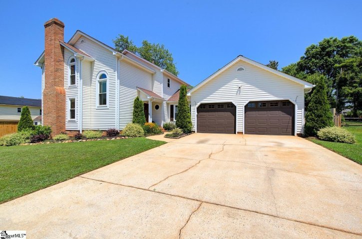 419 Hedgerow Drive sold home in Meadowbrooke, Greenville, SC