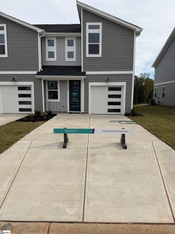 1286 Westgate Village Drive sold home in Westgate Village Townes, Spartanburg, SC