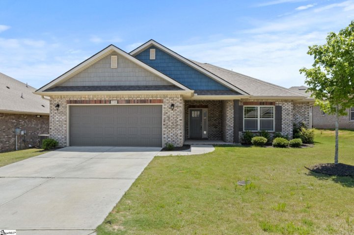 710 Butterfly Lake Court sold home in Hidden Lake Preserve, Greenville, SC