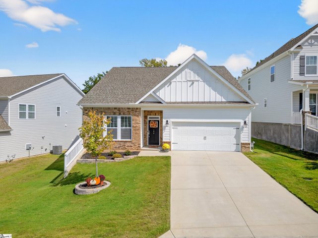 190 Layken Lane active home in Chumley Estates, Woodruff, SC