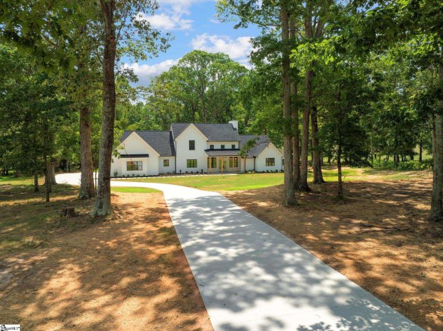 746 Garrison Road sold home in Coker Creek, Pelzer, SC