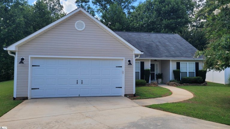 235 Fledgling Way sold home in Cardinal Woods, Easley, SC