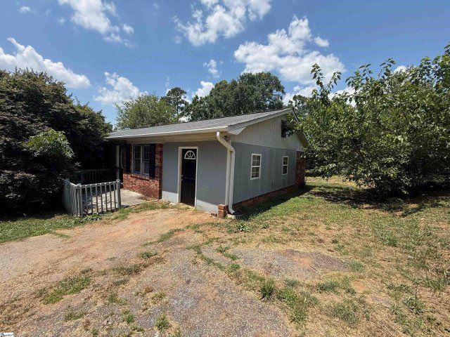 130 Landis Street sold home in Huntington Wood, Spartanburg, SC