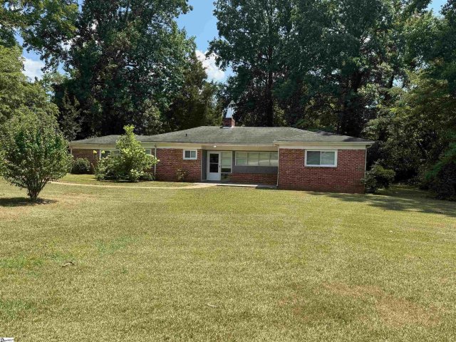 3329 Robin Hood Drive sold home in Huntington Wood, Spartanburg, SC