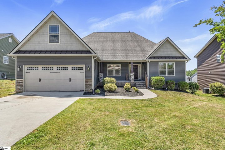 122 Corinth Drive sold home in The Oaks At Shiloh Creek, Piedmont, SC