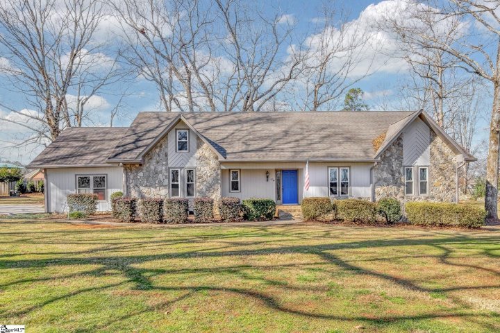 Homes in Oak Meadows, Simpsonville