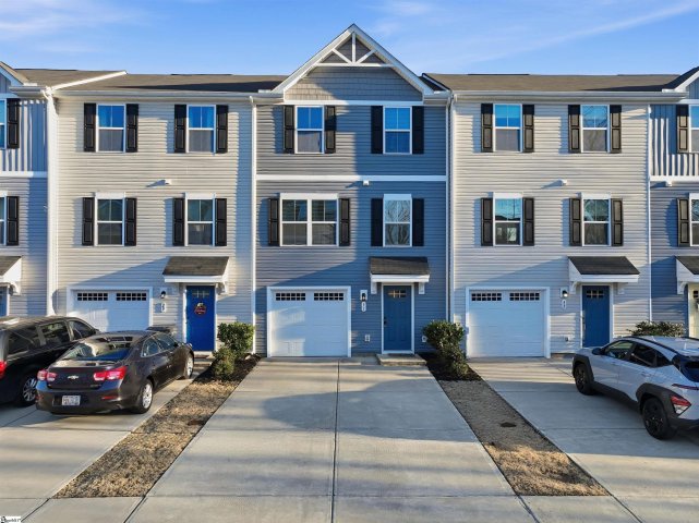 31 High Pine Trail sold home in August Brook, Greenville, SC