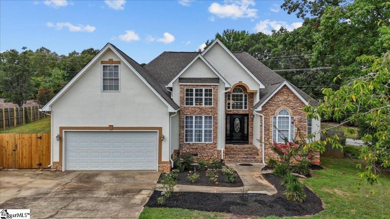 212 Staffordshire Way sold home in Danbury, Simpsonville, SC