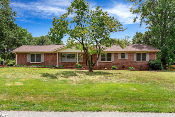 12 Tucson Drive sold home in Western Hills, Greenville, SC
