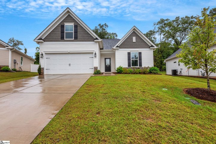 533 Clairbrook Court sold home in Oakton, Greer, SC
