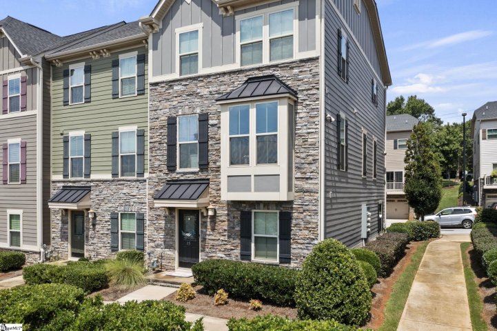 15 Itasca Drive sold home in Highview Townes, Greenville, SC