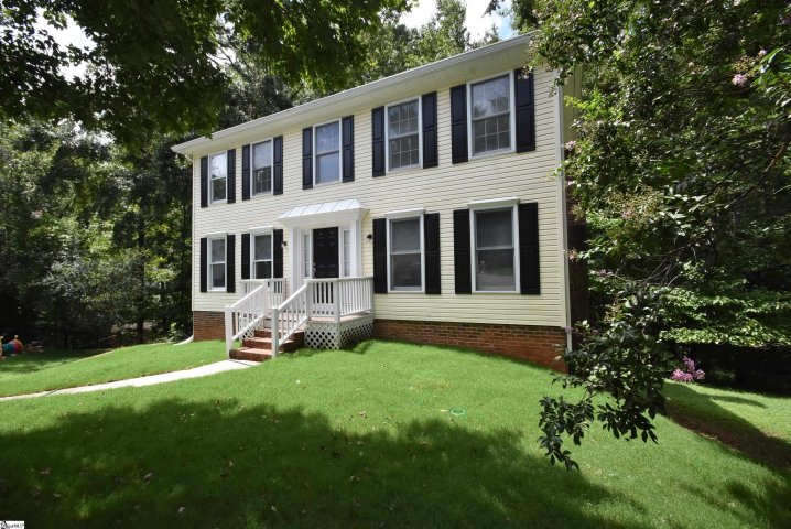 511 Foxhound Road sold home in Hunters Woods, Simpsonville, SC