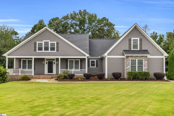 Homes in Robinson Landing, Greer