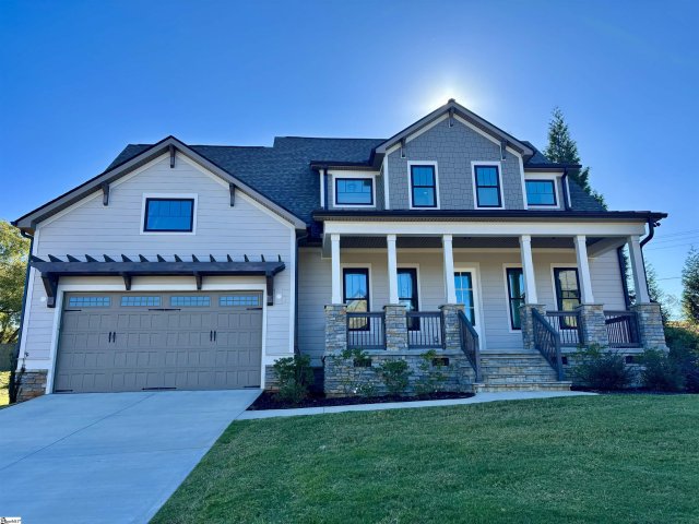 813 Batten Cottage Court active home in Cottages At Turtle Creek, Boiling Springs, SC