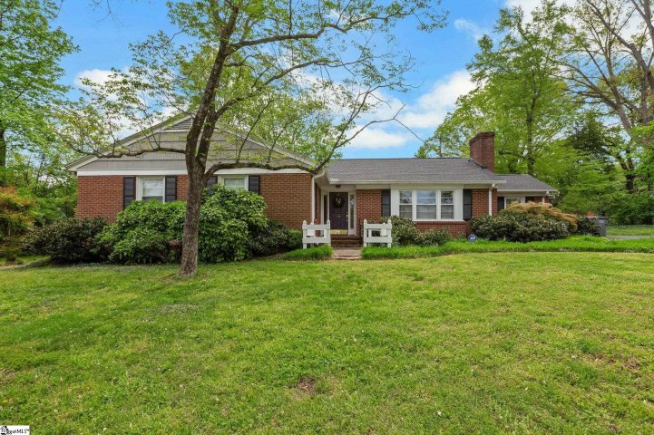26 Burgundy Drive sold home in Wildaire, Greenville, SC