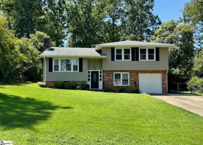 108 Marlboro Drive sold home in Belle Meade, Greenville, SC