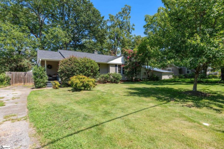 15 Plymouth Avenue sold home in Fair Heights, Greenville, SC