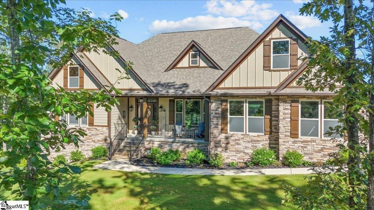 38 Chippewa Court sold home in Pointe Summit, Marietta, SC