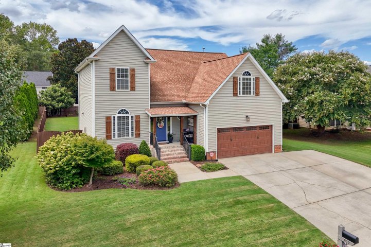 302 Crossvine Way sold home in Long Creek Plantation, Simpsonville, SC
