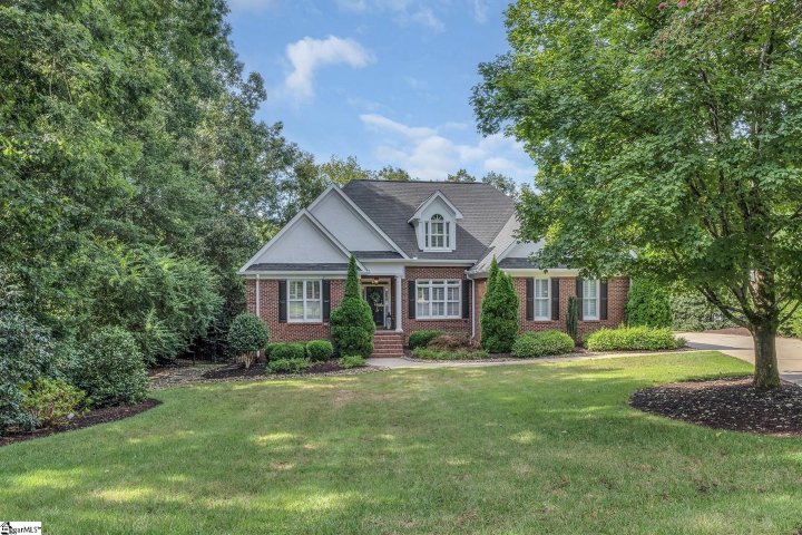 121 Linkside Drive sold home in Linkside, Taylors, SC