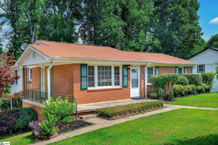 8 Glen Haven Court sold home in Barbrey Heights, Greenville, SC