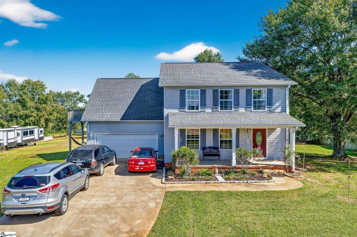214 Cooleys Crest Lane sold home in Lake Cooley Landing, Inman, SC