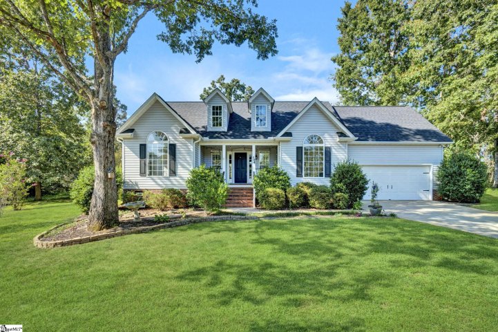 104 Cardo Lane sold home in Cardo Acres, Fountain Inn, SC