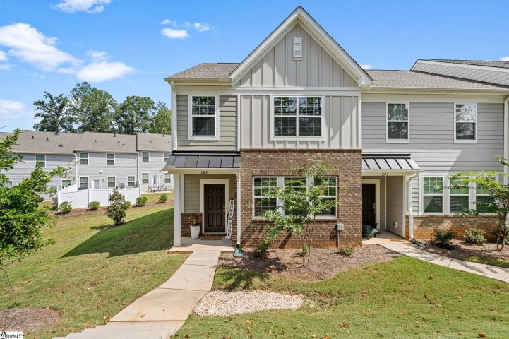 209 Stammer Lane sold home in Wethington Place, Travelers Rest, SC