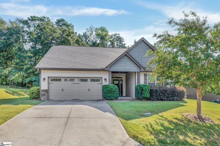 101 Mountain Slope Court sold home in Edgebrook, Travelers Rest, SC