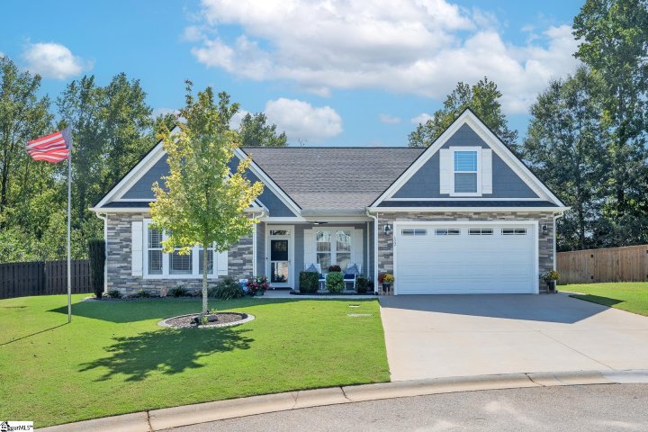 122 Marshfield Trail sold home in Ivy Walk, Simpsonville, SC