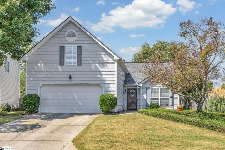 2 Crossview Drive sold home in Fairview Lake, Simpsonville, SC