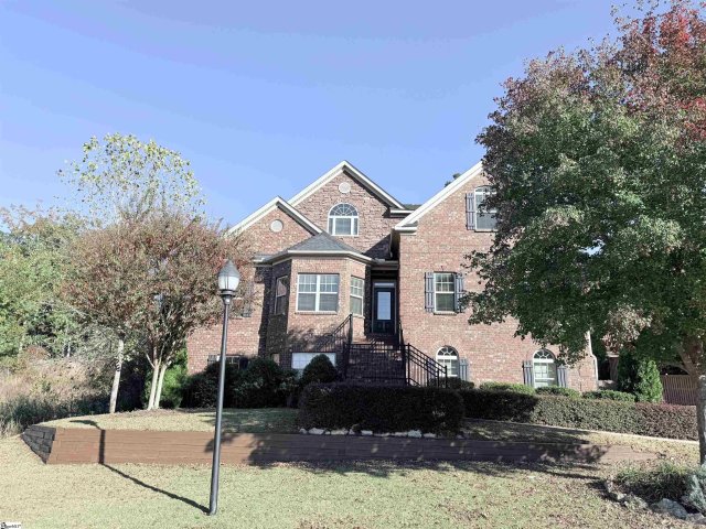 201 Tuscany Falls Drive sold home in Tuscany Falls, Simpsonville, SC