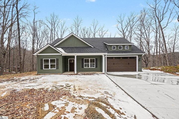 Homes in Look Up Forest, Travelers Rest