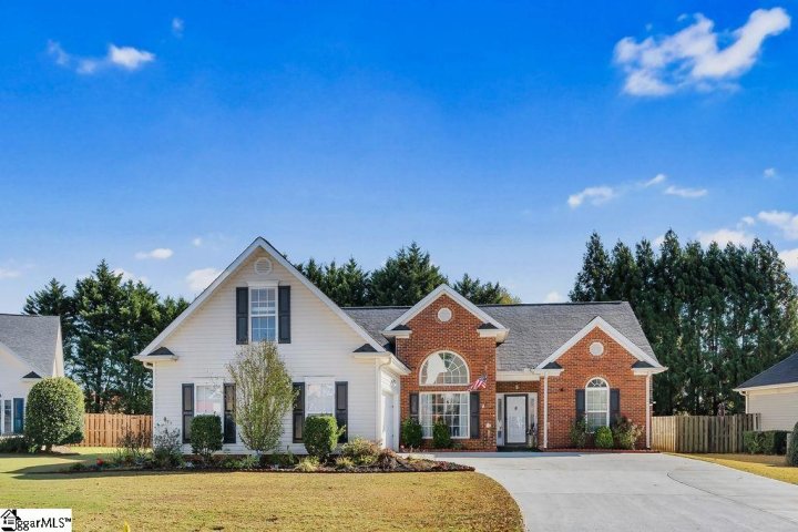 12 Rosemoss Court sold home in Morning Mist, Simpsonville, SC