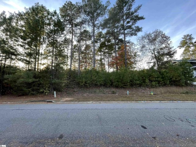 17 Tee Box Lane pending home in The Summit At Cherokee Valley, Travelers Rest, SC