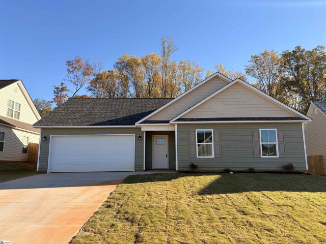 223 Kahlen Court active home in Megan Manor, Piedmont, SC