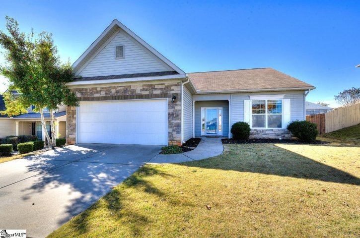 10 Harwick Court pending home in Rose Hill, Easley, SC