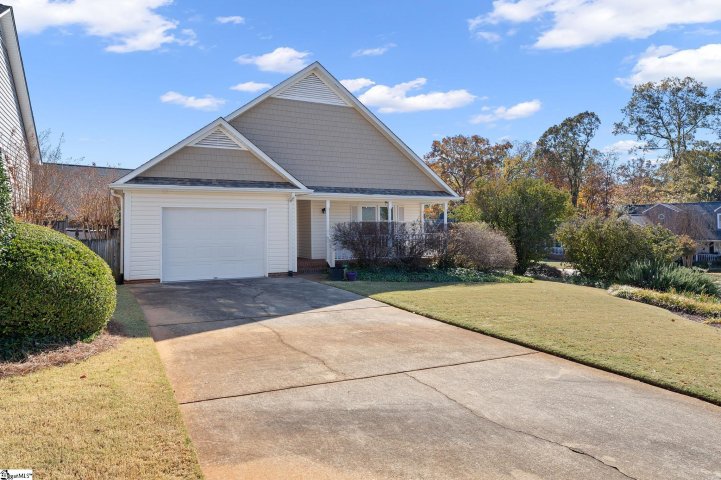 Homes in Stone Glen, Greenville