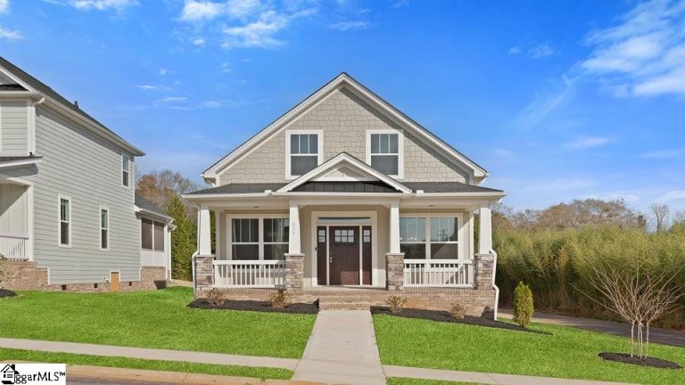 833 Sweet William Road pending home in Sunset Summits, Spartanburg, SC