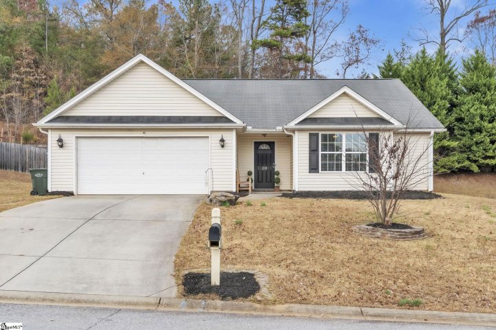 208 Fledgling Way sold home in Cardinal Woods, Easley, SC