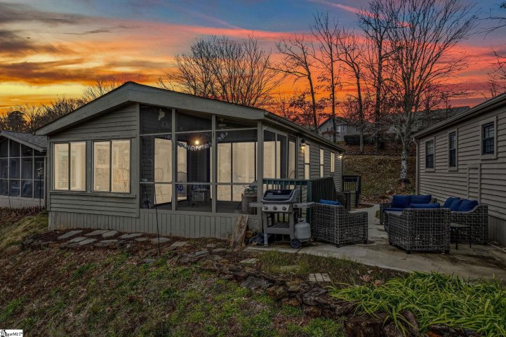 1230 Melton Road #38 active home in Backwater Landing, West Union, SC