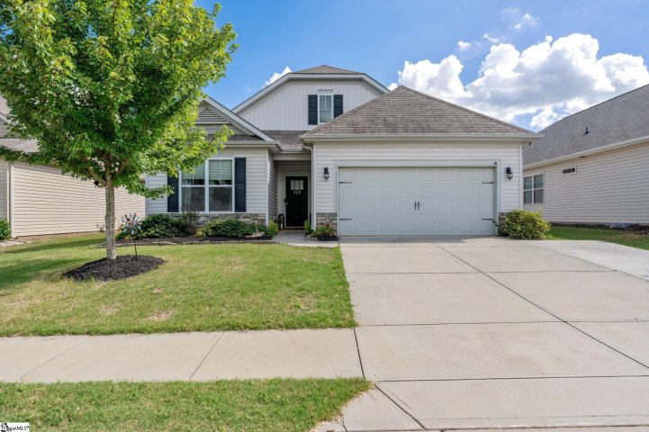 122 Northwild Drive pending home in Myers Park, Duncan, SC
