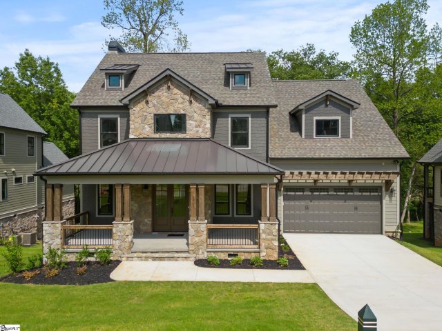 1007 Tudor Cottage Trail active home in Cottages At Turtle Creek, Boiling Springs, SC